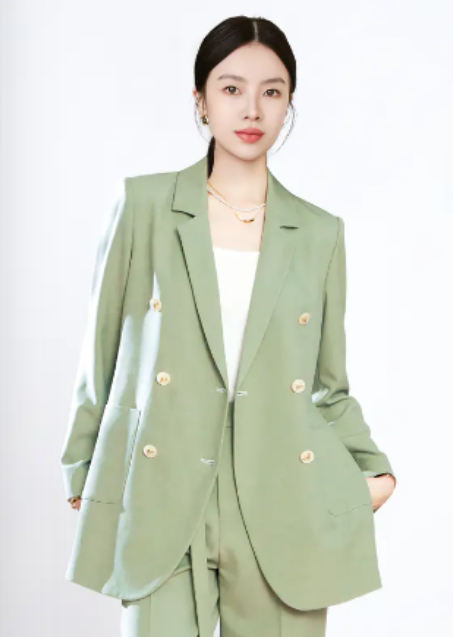 �ӱ�����ְҵװ����