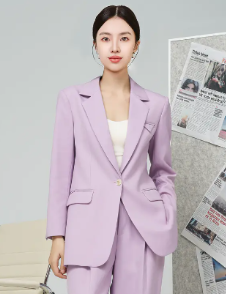 �ӱ�ͨ��ְҵװ����